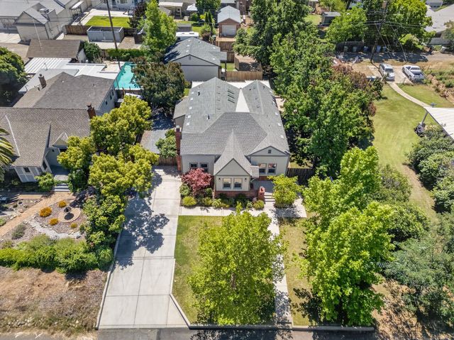 809 Figueroa St, Folsom, CA 95630