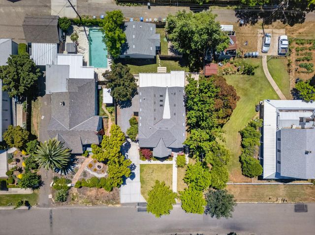 809 Figueroa St, Folsom, CA 95630