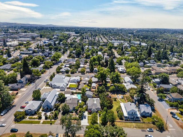 809 Figueroa St, Folsom, CA 95630