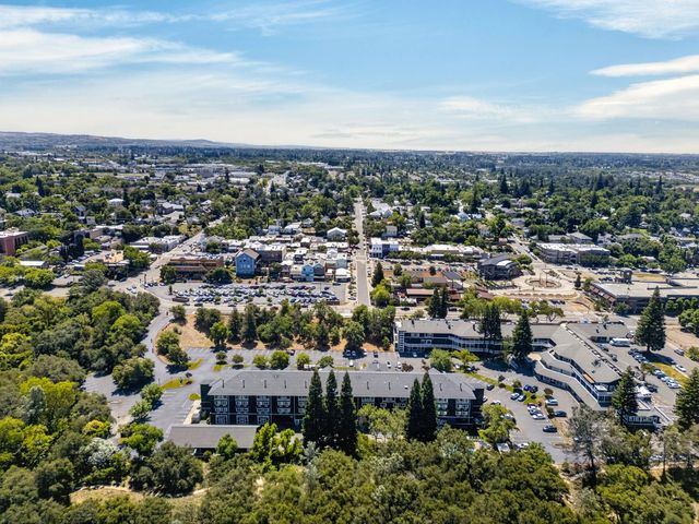 809 Figueroa St, Folsom, CA 95630