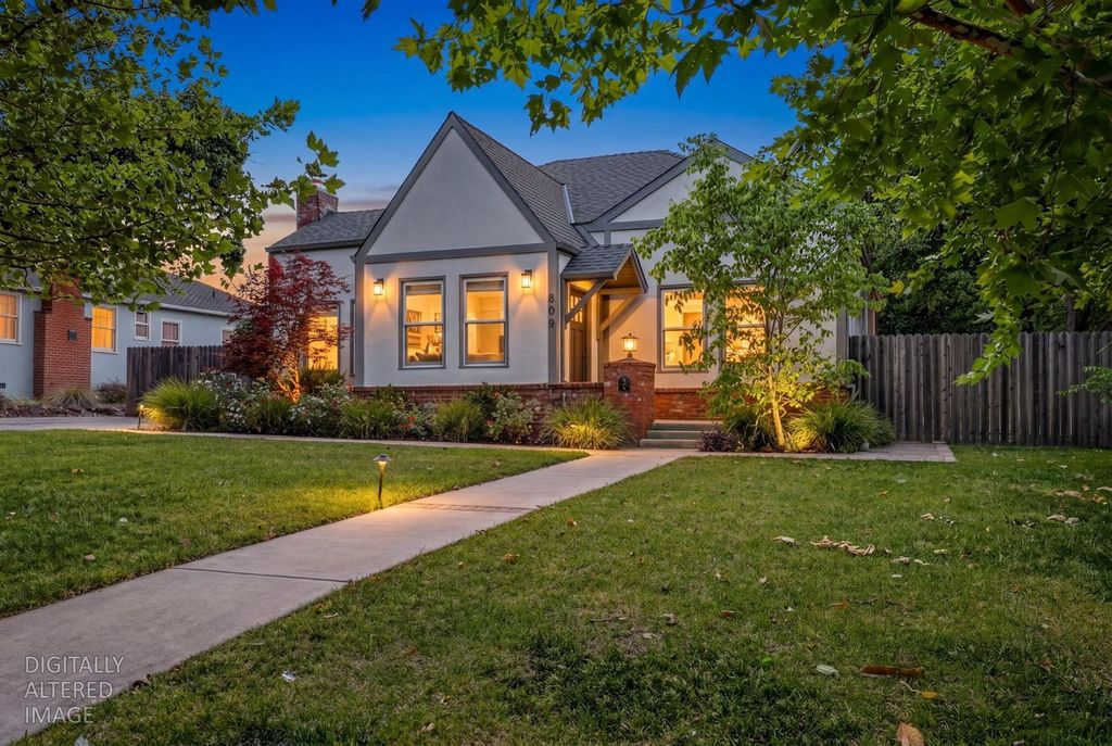 809 Figueroa St, Folsom, CA 95630