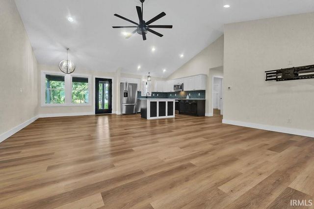 829 Spyglass Hill Drive, Bedford, IN 47421