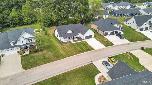 829 Spyglass Hill Drive, Bedford, IN 47421