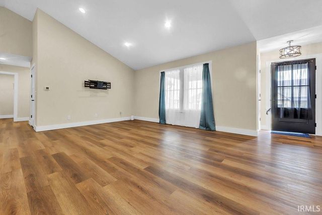 829 Spyglass Hill Drive, Bedford, IN 47421