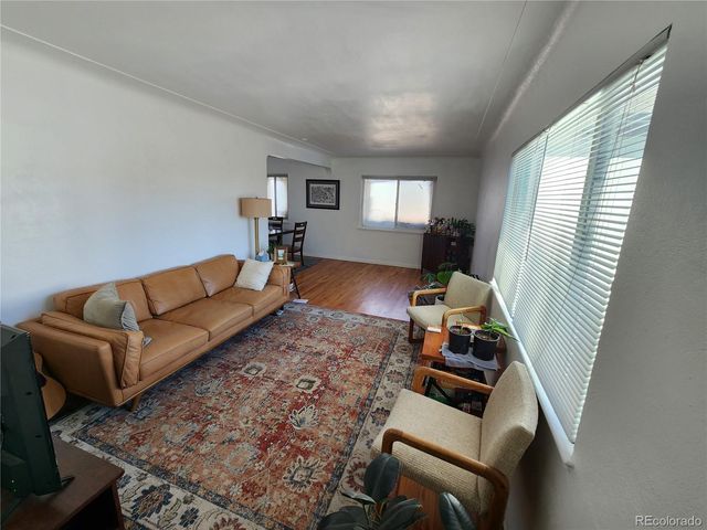 3233 N Steele Street, Denver, CO 80205