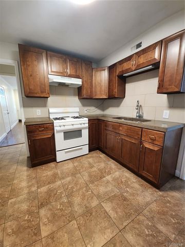 3233 N Steele Street, Denver, CO 80205