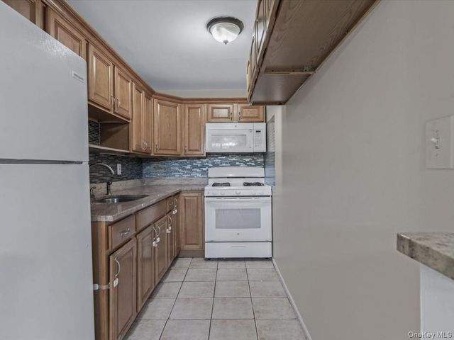 14557 229th Street 0000000000000000, Springfield Gardens, NY 11413