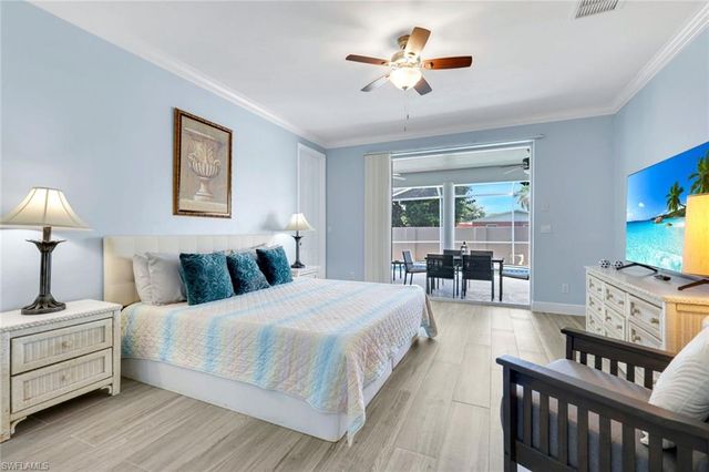 746 101st AVE N, Naples, FL 34108