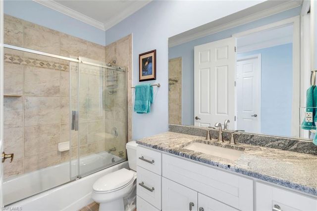 746 101st AVE N, Naples, FL 34108