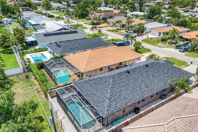 746 101st AVE N, Naples, FL 34108