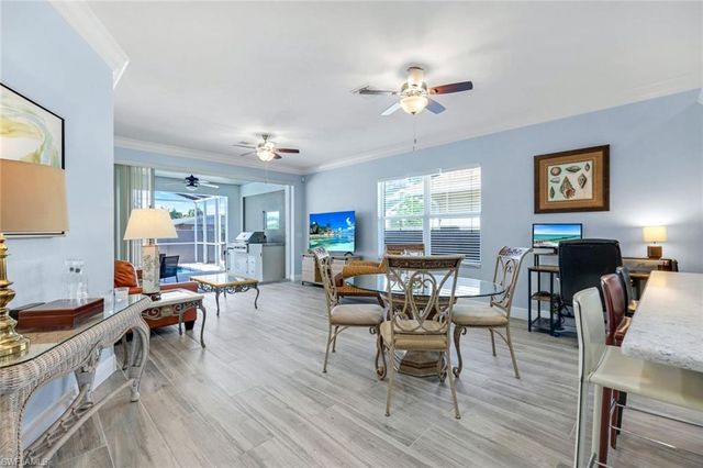 746 101st AVE N, Naples, FL 34108