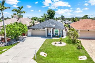 746 101st AVE N, Naples, FL 34108