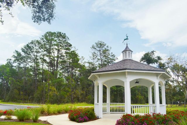 314 Gazelle Court, Niceville, FL 32578