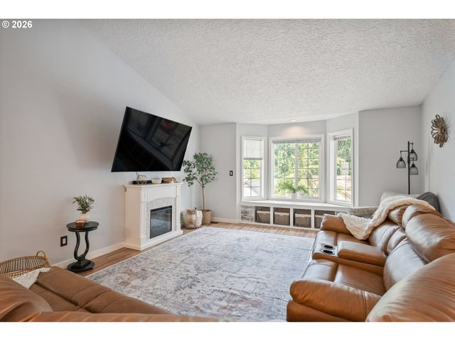 104 ROLEY Ct, Kelso, WA 98626
