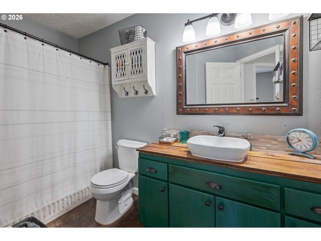 104 ROLEY Ct, Kelso, WA 98626