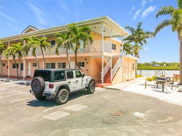19417 GULF BOULEVARD A-113, Indian Shores, FL 33785