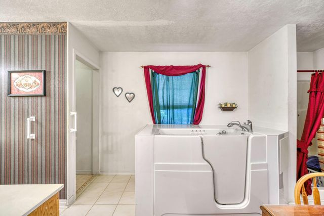 1470 Fellowship Lane, Madisonville, TX 77864