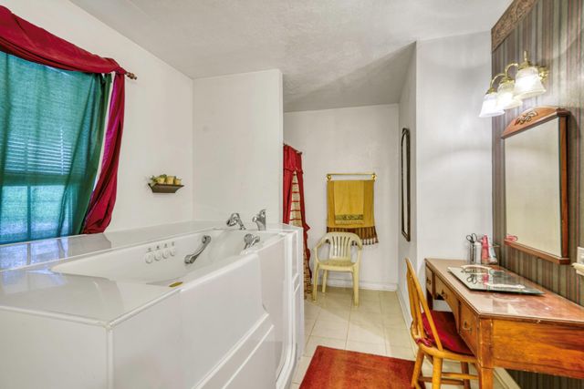 1470 Fellowship Lane, Madisonville, TX 77864