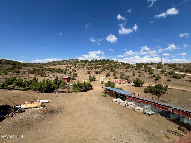 6151 Hubbard Road, Acton, CA 93510