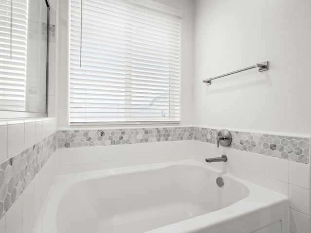 4080 San Jose Avenue, Clovis, CA 93619