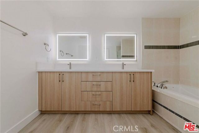 1138 S Serrano Avenue 102, Los Angeles, CA 90006