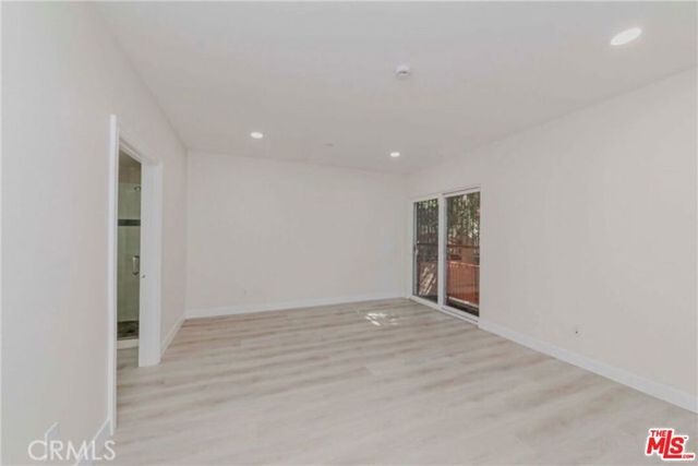 1138 S Serrano Avenue 102, Los Angeles, CA 90006