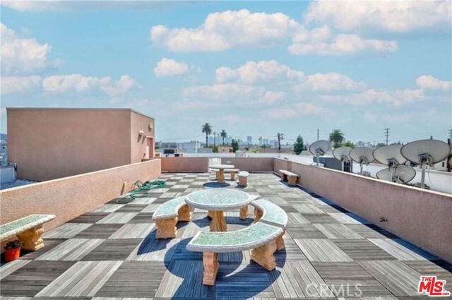 1138 S Serrano Avenue 102, Los Angeles, CA 90006