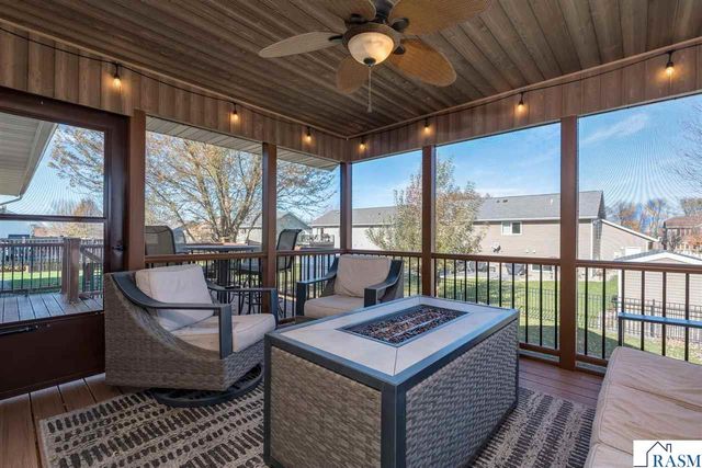 124 Lynx Lane, Mankato, MN 56001