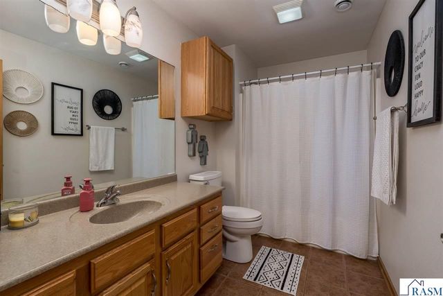 124 Lynx Lane, Mankato, MN 56001