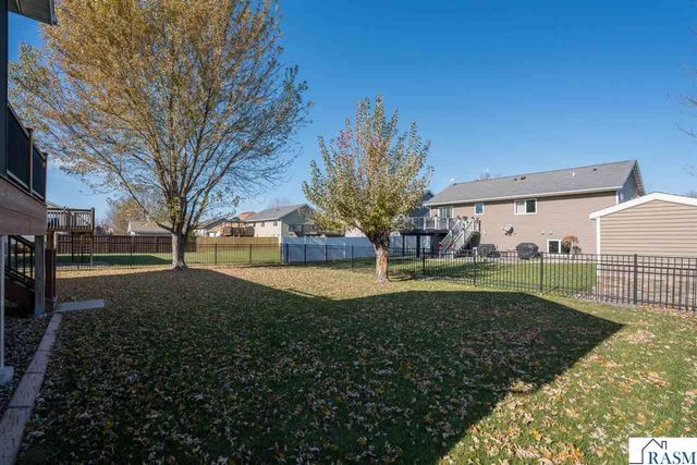 124 Lynx Lane, Mankato, MN 56001