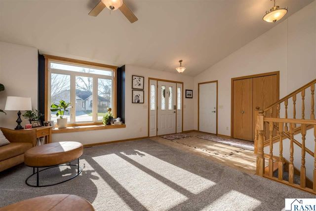 124 Lynx Lane, Mankato, MN 56001