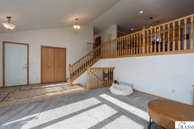 124 Lynx Lane, Mankato, MN 56001