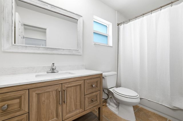 701 SW 27th Place, Boynton Beach, FL 33435