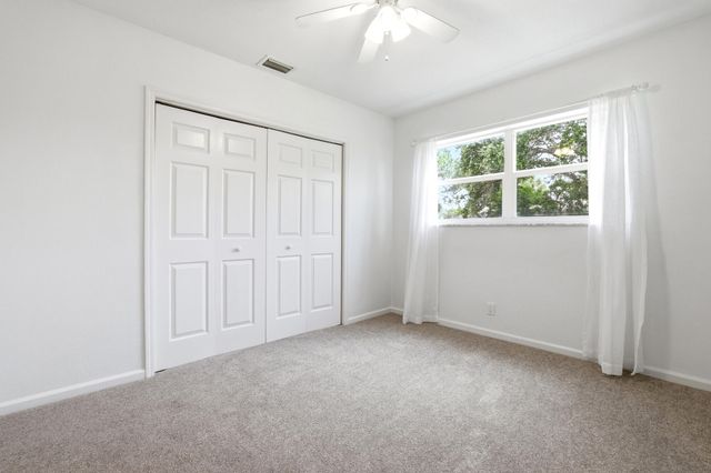 701 SW 27th Place, Boynton Beach, FL 33435