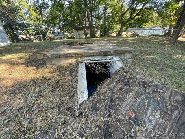 145 S 36th West Avenue, Tulsa, OK 74127