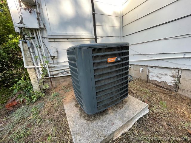 145 S 36th West Avenue, Tulsa, OK 74127