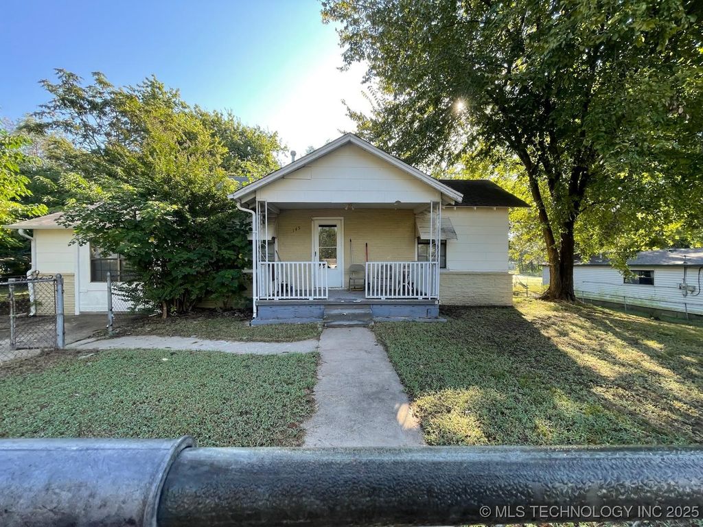 145 S 36th West Avenue, Tulsa, OK 74127