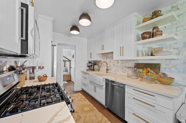 863 Oakwood Ave, Vallejo, CA 94591