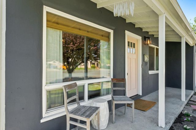 863 Oakwood Ave, Vallejo, CA 94591