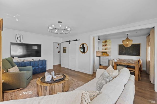 863 Oakwood Ave, Vallejo, CA 94591