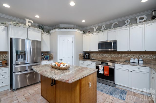 12511 Bannock Drive, Charlotte, NC 28277