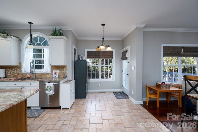 12511 Bannock Drive, Charlotte, NC 28277