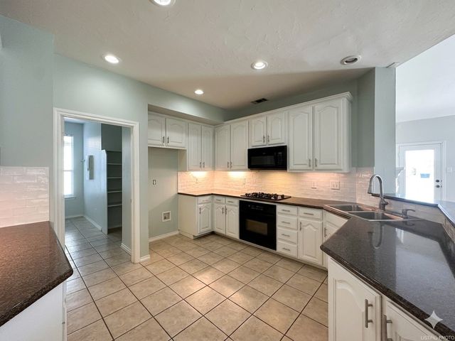 5108 Keating Street, Fort Worth, TX 76244