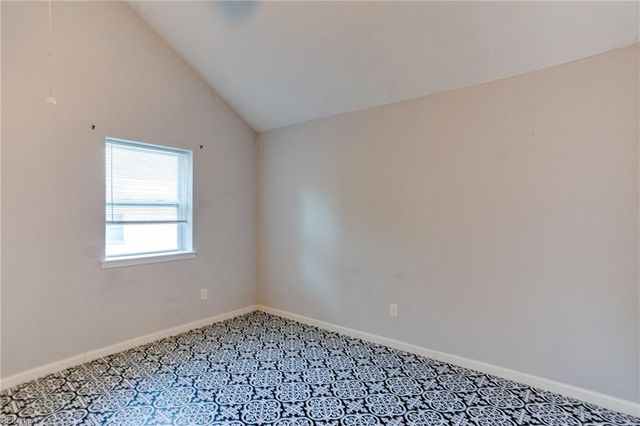20 Mac Alva DR, Hampton, VA 23669