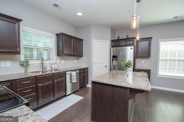 158 Briandwood Drive, Newnan, GA 30265