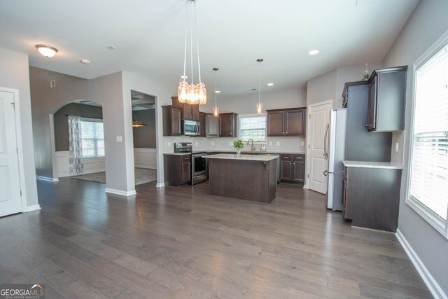 158 Briandwood Drive, Newnan, GA 30265