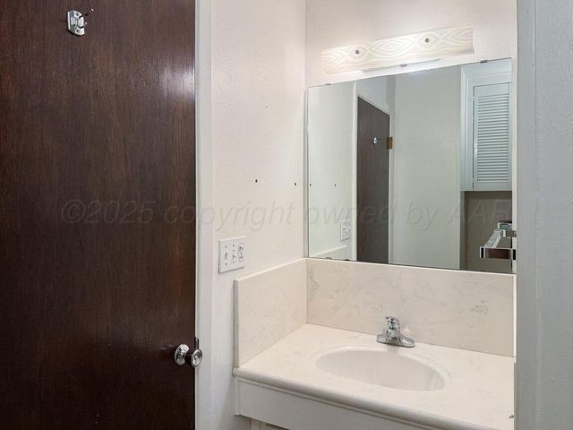 1501 Balin Street, Borger, TX 79007