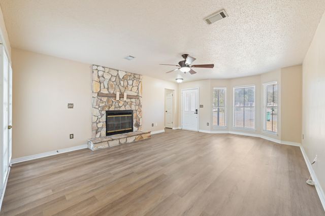 3022 Blue Pine Lane, Niceville, FL 32578