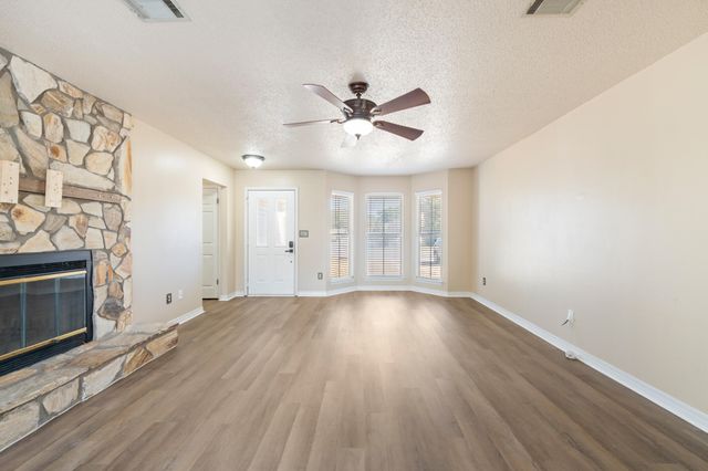 3022 Blue Pine Lane, Niceville, FL 32578