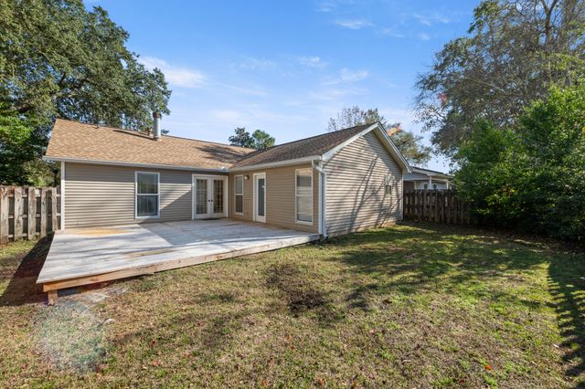 3022 Blue Pine Lane, Niceville, FL 32578
